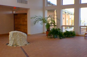 ALBU13b.jpg (16684 bytes)