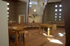 ALBU18.jpg (17895 bytes)