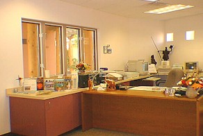 ALBU32.jpg (19568 bytes)