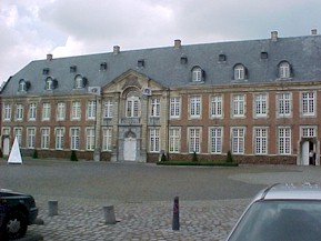 averbode11.jpg (22309 bytes)