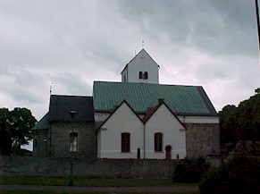gualov parish 3.jpg (16583 bytes)