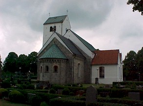 gualov parish 5.jpg (19279 bytes)