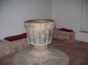 Easby-02.jpg (13648 bytes)