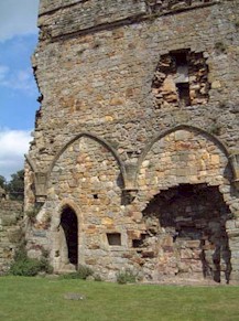 Easby-14.jpg (29804 bytes)