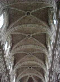 grim035.jpg (23638 bytes)