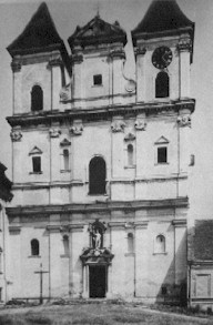 IMLouka02.jpg (20497 bytes)