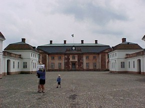 ofed08.jpg (18356 bytes)