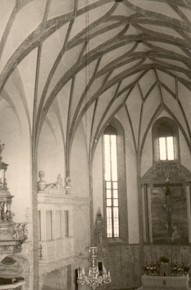 IMPernegg73.jpg (18070 bytes)