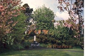 IMStorrington82.jpg (31544 bytes)