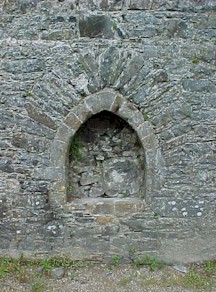 tal01.jpg (33982 bytes)