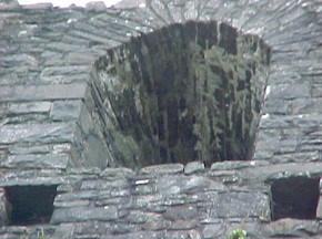 tal04.jpg (24674 bytes)