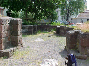 tons06.jpg (31452 bytes)