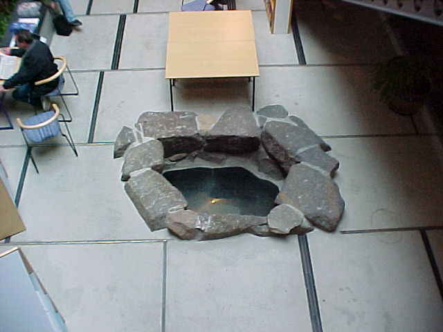 tons18.jpg (18564 bytes)