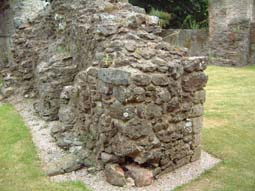 20 Part of sacristy wall.jpg (19995 bytes)