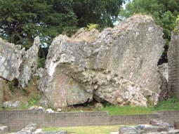 31 Tower from nave side.jpg (19557 bytes)