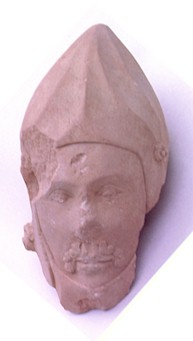 58 torre, stone head.jpg (11832 bytes)