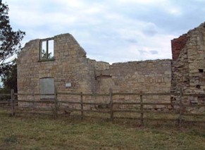 Tupholme12.jpg (21314 bytes)